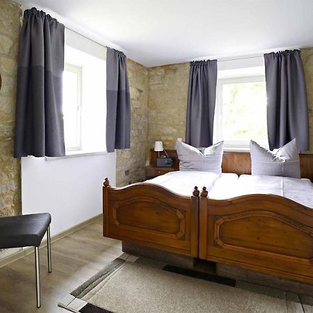 Hotel Und Restaurant Rittergut Kreipitzsch เนาม์บวร์ก ภายนอก รูปภาพ