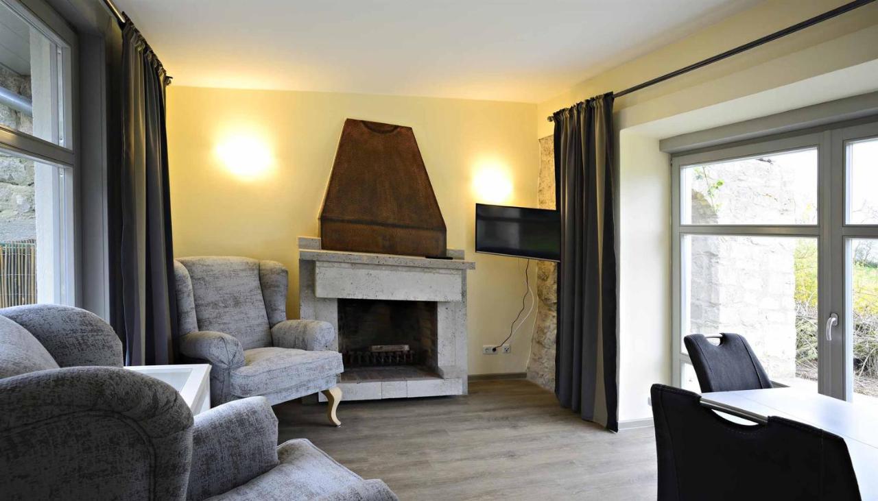 Hotel Und Restaurant Rittergut Kreipitzsch เนาม์บวร์ก ภายนอก รูปภาพ
